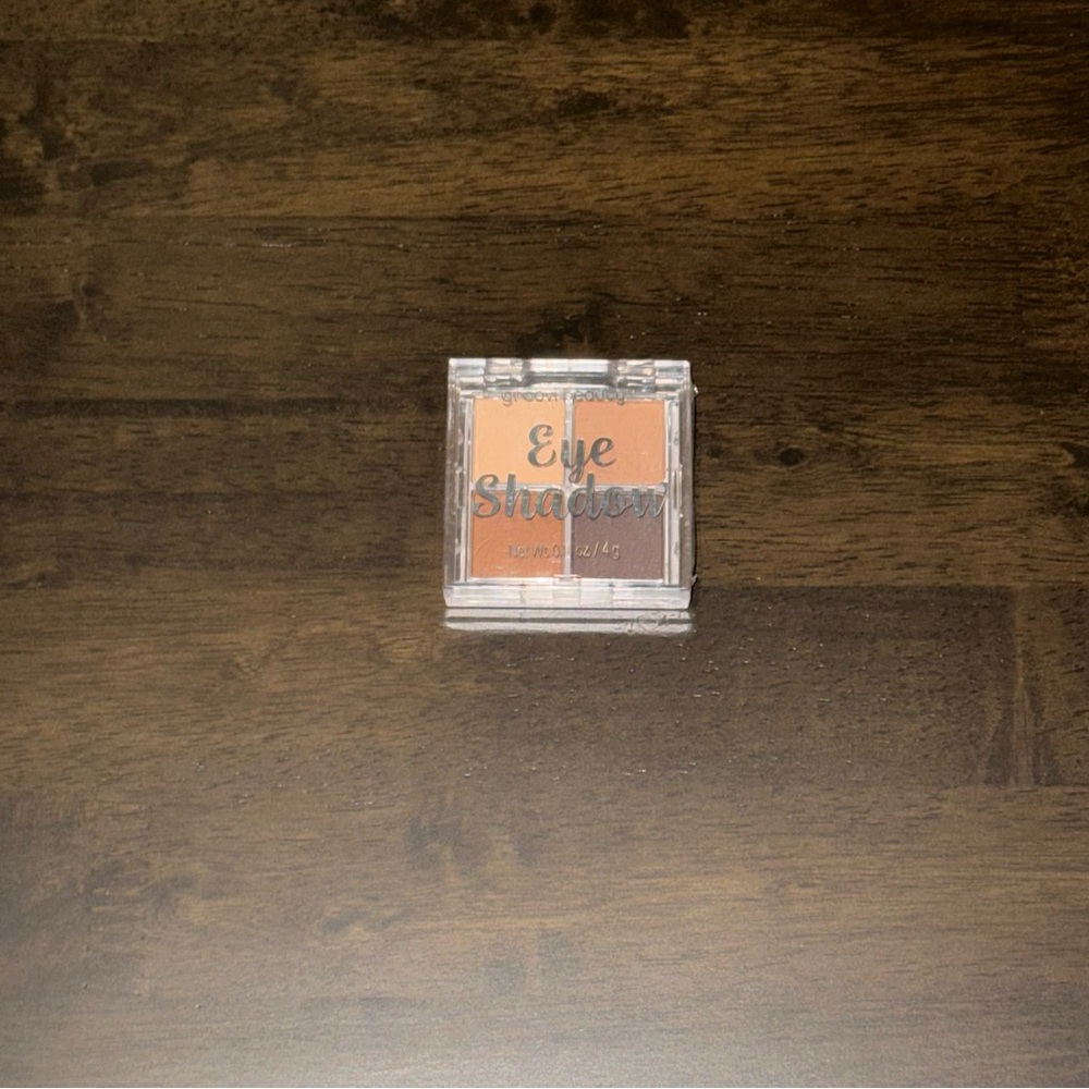 Groovi Beauty Eyeshadow Quad